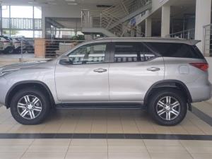 Toyota Fortuner 2.4GD-6 4x4 - Image 11