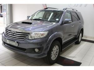 Toyota Fortuner 3.0D-4D Raised Body automatic - Image 11