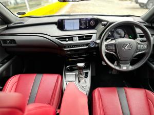 Lexus UX 250h F Sport - Image 9