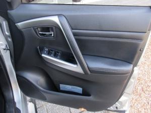 Mitsubishi Pajero Sport 2.4D 4X4 Exceed automatic - Image 10