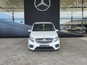 Mercedes-Benz V300d Executive - Image 3