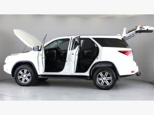 Toyota Fortuner 2.4GD-6 auto - Image 16