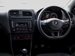 Volkswagen Polo Vivo hatch 1.4 Trendline - Image 8