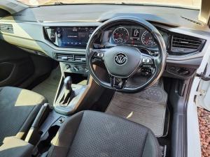 Volkswagen Polo 1.0 TSI Comfortline DSG - Image 19