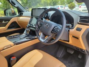 Lexus LX 500D - Image 5