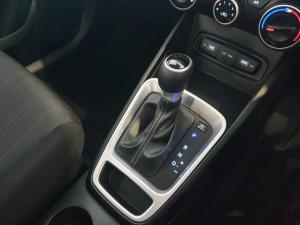 Hyundai Venue 1.0T Motion auto - Image 16