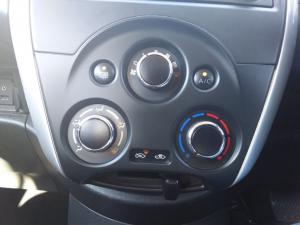 Nissan Almera 1.5 Acenta automatic - Image 20