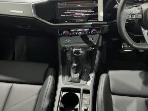 Audi Q3 Sportback 40 Tfsi FSI Quat Stron S Line - Image 5