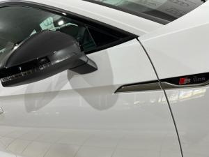 Audi A5 Sportback 40 TDI Quatt Stronic S Line - Image 8