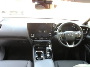 Lexus NX 250 EX - Image 6