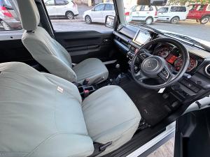 Suzuki Jimny 1.5 GLX AllGrip 3-door manual - Image 8