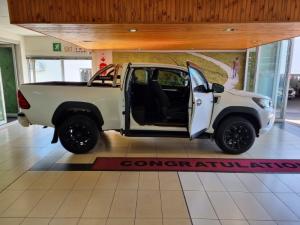 Toyota Hilux 2.8 GD-6 RB RaiderE/CAB - Image 2