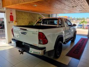 Toyota Hilux 2.8 GD-6 RB RaiderE/CAB - Image 5