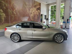 BMW 318i Luxury Line automatic - Image 2
