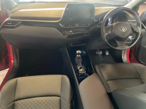 Toyota C-HR 1.2T Luxury CVT - Image 4