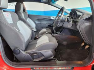 Ford Fiesta ST200 - Image 8