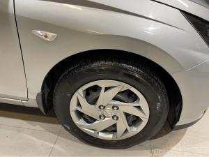 Hyundai i20 1.4 Motion auto - Image 4