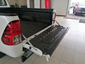 Toyota Hilux 2.0 single cab S (aircon) - Image 14