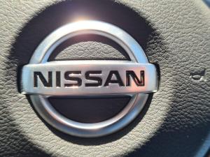 Nissan Navara 2.5DDTI LE automatic D/C - Image 20