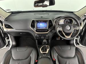 Jeep Cherokee 3.2 Limited automatic - Image 10