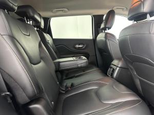 Jeep Cherokee 3.2 Limited automatic - Image 16