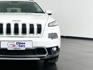 Jeep Cherokee 3.2 Limited automatic - Image 4