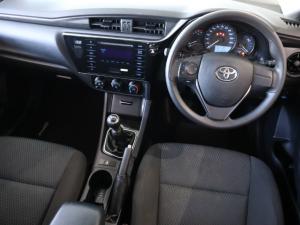 Toyota Corolla Quest 1.8 Plus manual - Image 17