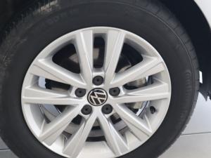Volkswagen Polo Vivo hatch 1.4 Comfortline - Image 25