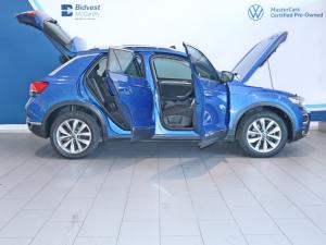 Volkswagen T-Roc 2.0TSI 140kW 4Motion Design - Image 8
