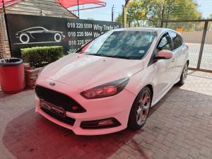 2018 Ford Focus ST 1