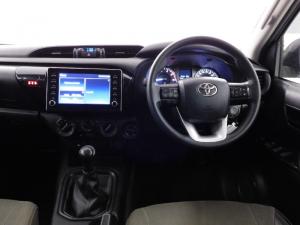 Toyota Hilux 2.4 GD-6 Raider 4X4D/C - Image 3