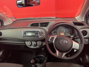 Toyota Yaris 1.3 XS 5-Door - Image 7