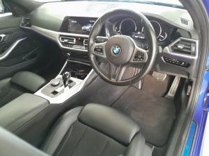 BMW 320i M Sport automatic - Image 9