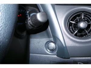 Toyota Corolla Quest 1.8 Prestige auto - Image 11