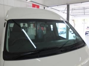Toyota QUANTUM/HIACE 2.5 D-4D Sesfikile 16s - Image 4