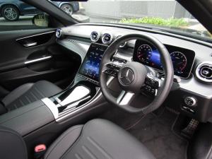Mercedes-Benz C200 automatic - Image 13