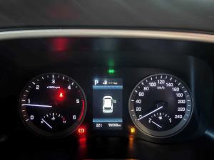 Hyundai Tucson 2.0 Crdi Elite automatic - Image 15