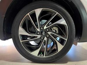 Hyundai Tucson 2.0 Crdi Elite automatic - Image 19