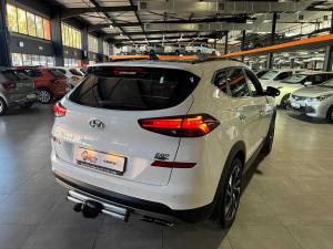 Hyundai Tucson 2.0 Crdi Elite automatic - Image 4