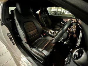 Mercedes-Benz C200 Coupe automatic - Image 11