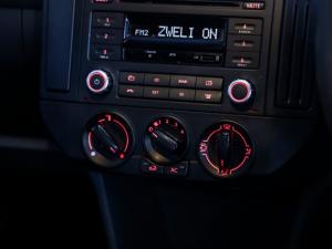Volkswagen Polo Vivo hatch 1.4 Conceptline - Image 10