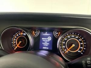 Jeep Wrangler 3.6 Sport automatic 4DR - Image 11