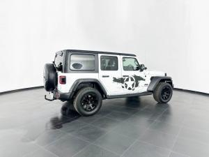 Jeep Wrangler 3.6 Sport automatic 4DR - Image 5
