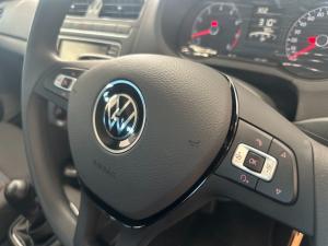 Volkswagen Polo Vivo 1.4 Trendline - Image 10