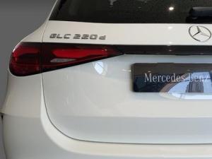 Mercedes-Benz GLC GLC220d 4Matic Avantgarde - Image 20