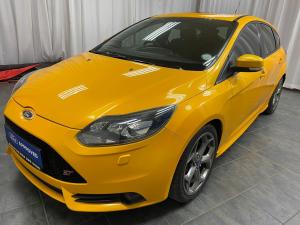 Ford Focus ST 3 - Image 3
