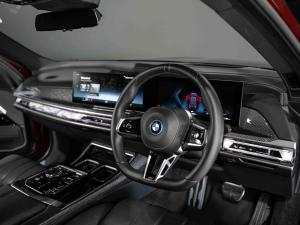 BMW i7 xDrive60 M Sport - Image 5