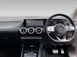 Mercedes-Benz GLA GLA200d Progressive - Image 9