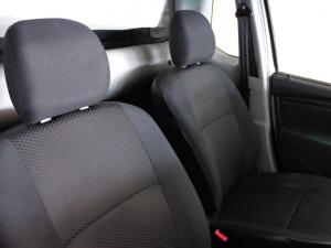 Nissan NP200 1.6i safety pack (aircon) - Image 14