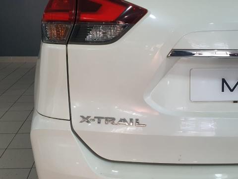 Image Nissan X-Trail 2.5 4x4 SE CVT